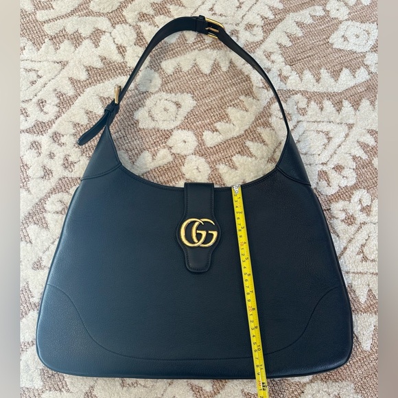 Authentic great condition large GUCCI bag - Picture 2 of 11